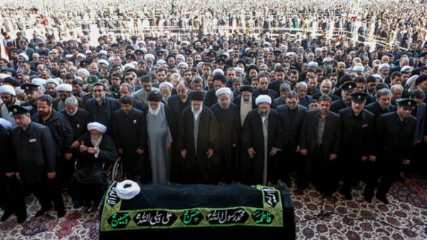 1000s attend Ayatollah Tabasi’s funeral in Mashhad
