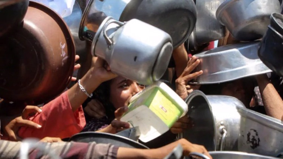 Israel deliberately delays aid entry into Gaza: Oxfam