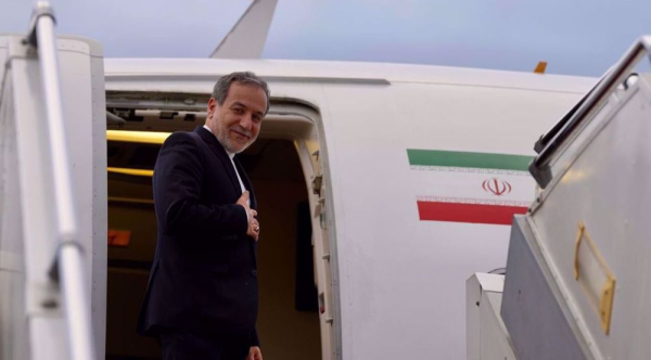 Iran’s foreign minister leaves Pakistan as Trump cancels visit by US envoys ‌