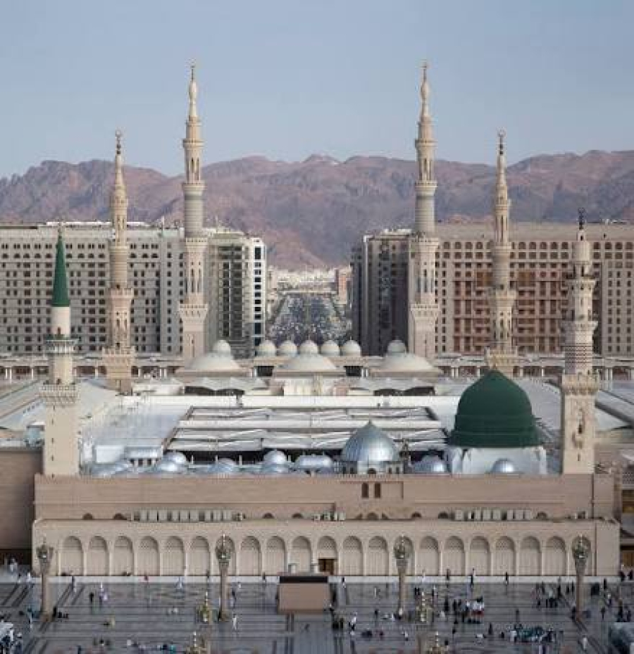 Al-Masjid an-Nabawi (The Prophet’s Mosque)