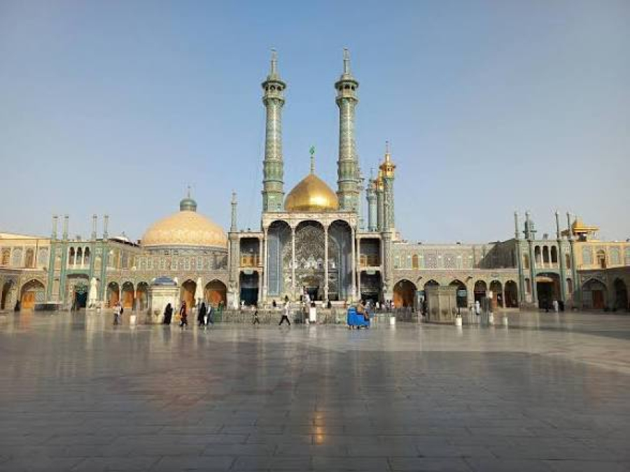 Lady Fatima Masuma (SA)
