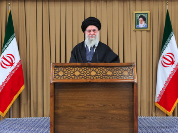 سخنرانی تلویزیونی خطاب به ملت ایران