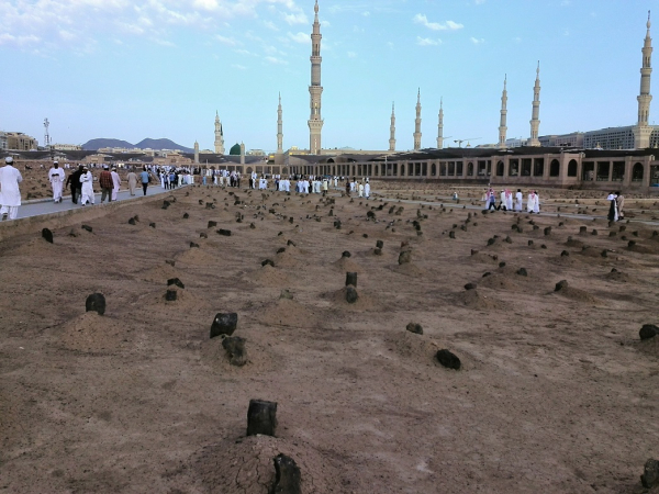 خاطراتی از کوچه باغ بقیع