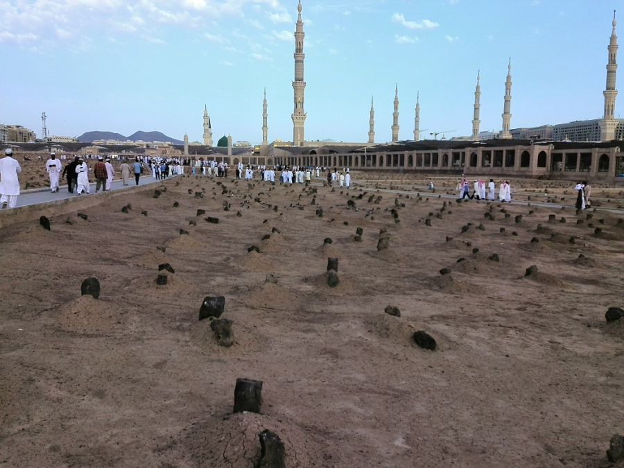 خاطراتی از کوچه باغ بقیع