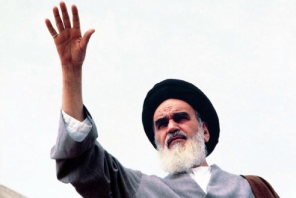 امام خمینی(ره) الهام بخش جهان اسلام است