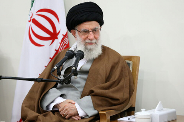 گزیده ای از بیانات رهبر انقلاب درباره حجاب و شیوه مقابله صحیح با بدحجابی