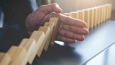 آیا آنچه برای خود نمیپسندیم، برای دیگران رواست؟ وصی پیامبر اسلام پاسخ دادند