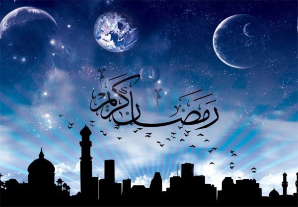 رسول خدا(ص)فرمود: پنج چيز بامت من در ماه رمضان عطا شده است