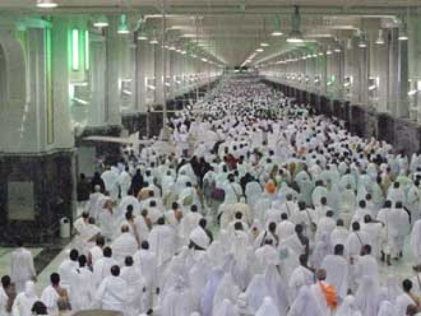 سعی کن برای خداوند؛ مثل سعی هاجر میان مروه و صفا