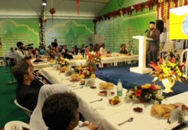 خیمه رمضان در مسکو افتتاح شد