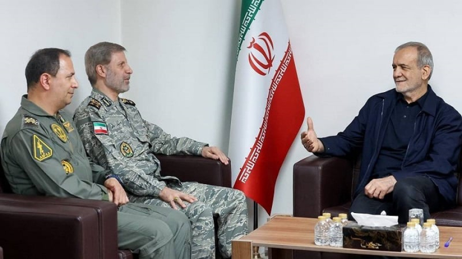 پزشکیان: دولت از تقویت نیرو‌های مسلح ایران حمایت می‌کند