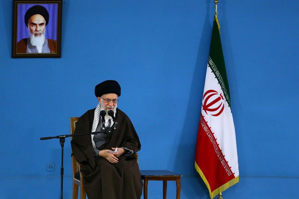 دیدار جمعی از کارگران سراسر کشور با رهبر انقلاب