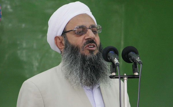 مولانا عبدالحمید حمله به یکی از مساجد شیعیان در عربستان را محکوم کردند