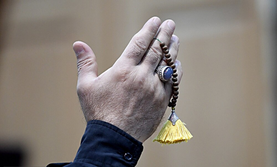 دعای طلب رزق؛ نگاهی قرآنی و روایی به برکت در زندگی