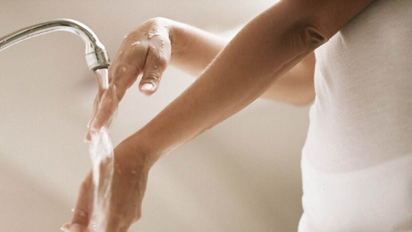 ۴ اشتباه رایج هنگام شستن دست‌ها