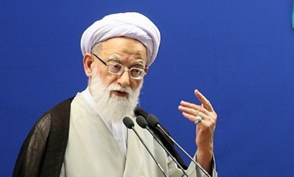 باید جلوی نفوذ دشمن را گرفت