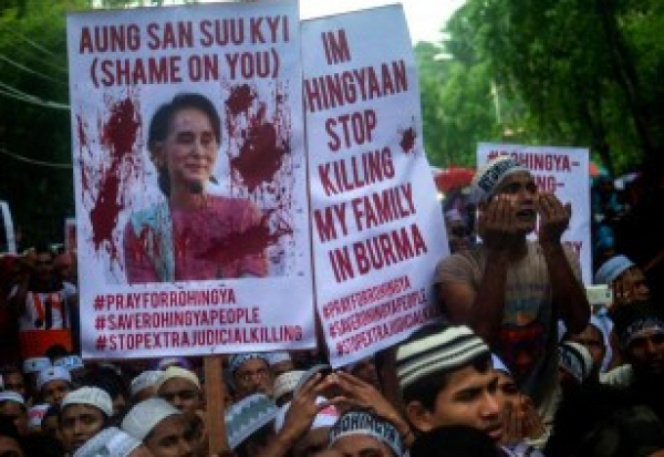 Violences contre les Rohingyas: Suu Kyi annule un déplacement à l&#039;ONU