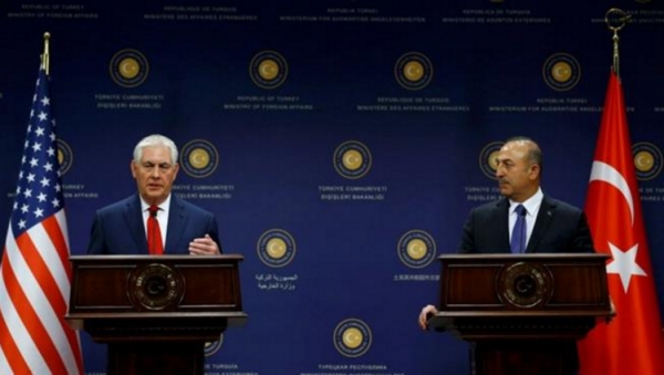 Offensive anti-Iran de Tillerson à Ankara