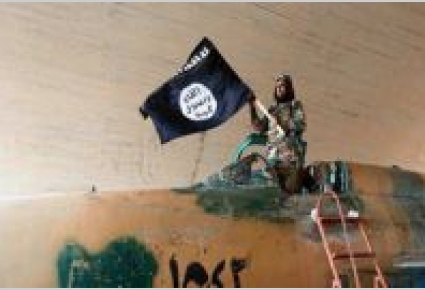 Washington crée une &quot;Armée de l&#039;air anti-assad&quot; !!
