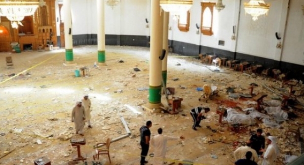 Au moins 27 tués dans un attentat-suicide de Daech contre une mosquée chiite au Koweït