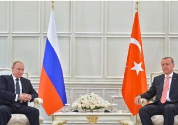 Le président turc rencontre son homologue Russe