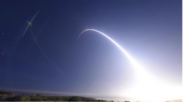 L’armée US tire un missile balistique intercontinental