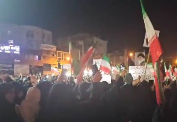 La présence fervente des Iraniens dans les rues