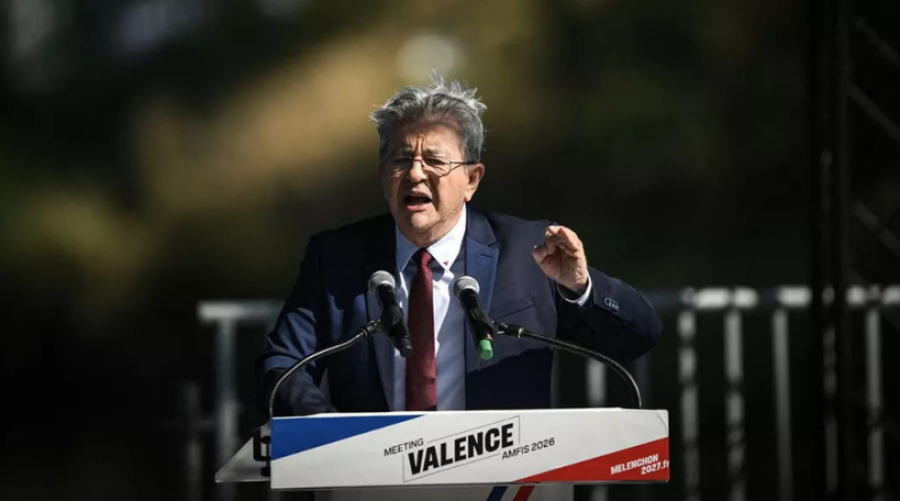 Mélenchon dénonce la position de la France sur Gaza et l’accuse de « complicité » avec les « crimes israéliens »
