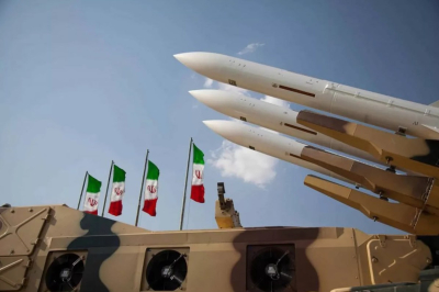 Iran riposte suite aux attaques Américaines contre l'île Queshm et Navire pétrolier Iranien