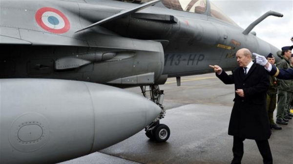 L’Iran condamne le massacre des civils syriens par les chasseurs français