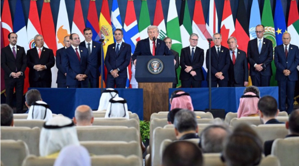 Trump ne peut pas être un homme de paix tout en provoquant des guerres sans fin (Araghchi)