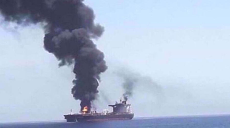 Un pétrolier repéré en flammes dans une zone interdite du détroit d’Ormuz