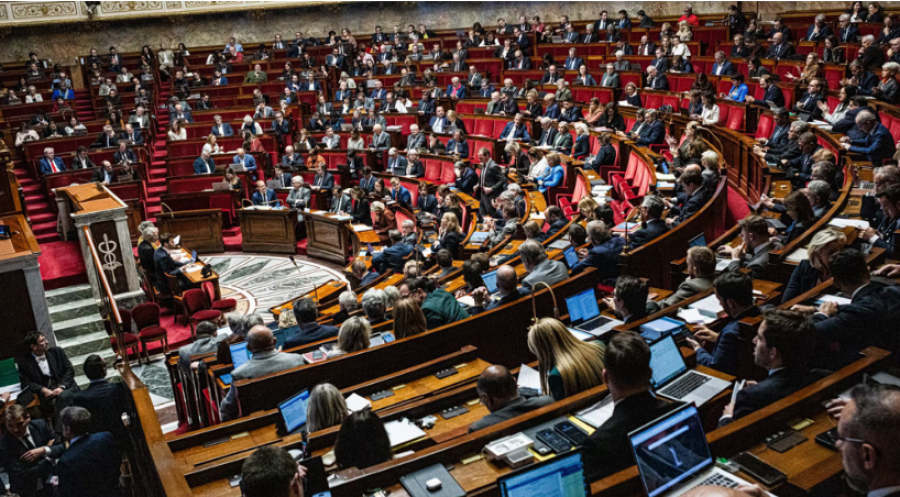 France : les députés ont adopté la suspension de la réforme des retraites