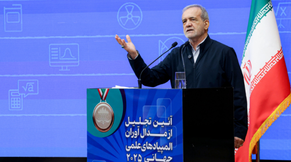 L'Iran ne cédera jamais à des exigences excessives et peut surmonter les défis