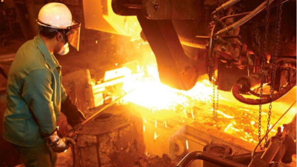 Iran : ascension de 3 places dans le classement mondial des géants de l'acier