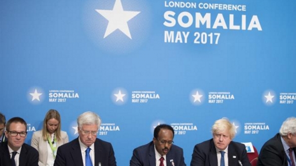 Le Président somalien réclame à Londres des armes lourdes