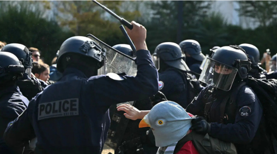 Mobilisation lycéenne en France : un ex-assistant LFI interpellé, les violences policières au cœur de la polémique