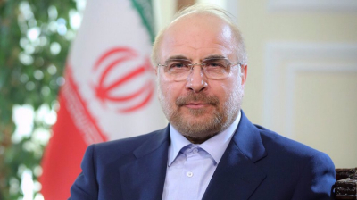 Iran: le président du Parlement tourne en dérision le « Jour J économique » de Bessent