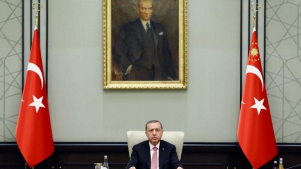 100 terroristes entrent en Syrie par la Turquie chaque semaine