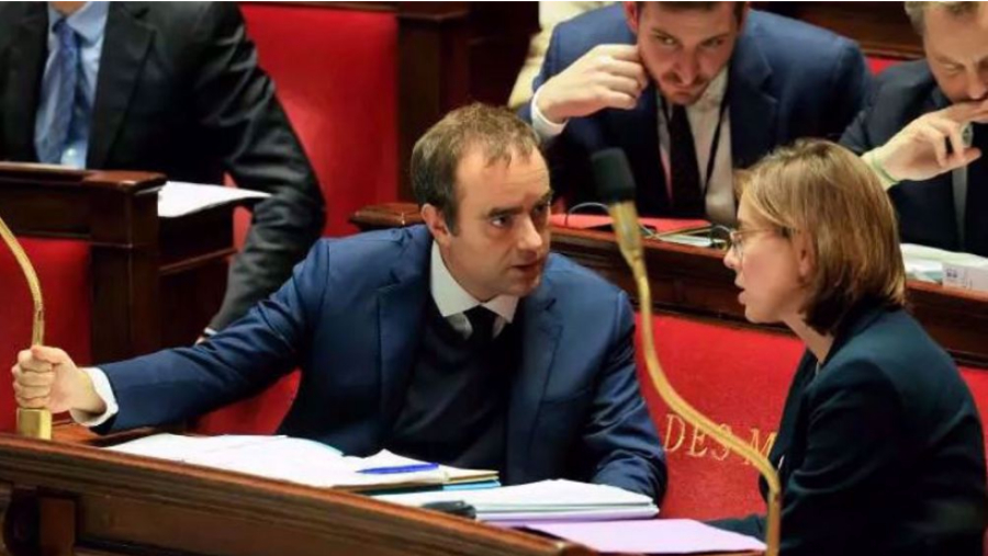 Budget 2026 : en France, la gauche boycotte une réunion de négociation