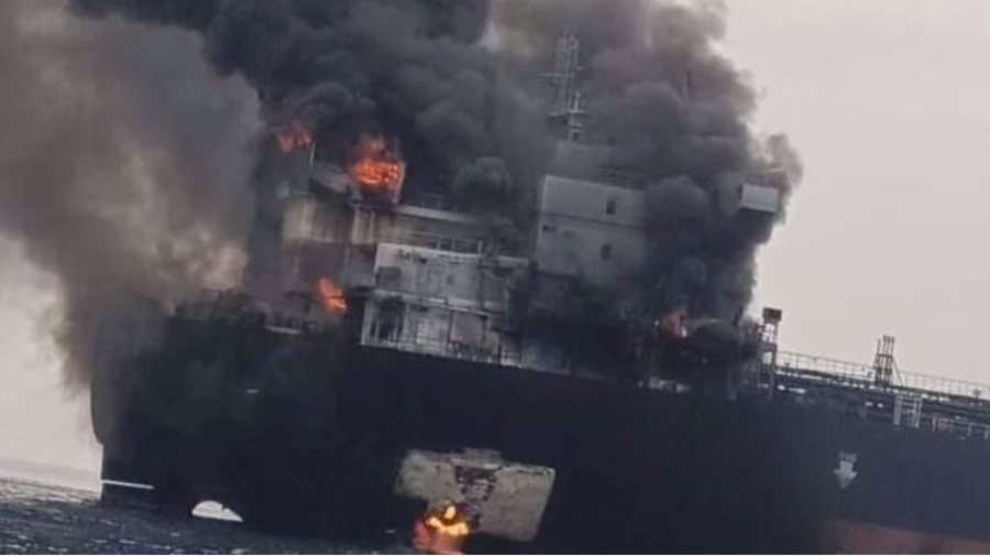 Détroit d'Ormuz: deux pétroliers en infraction ont été immobilisés et ont pris feu après des explosions
