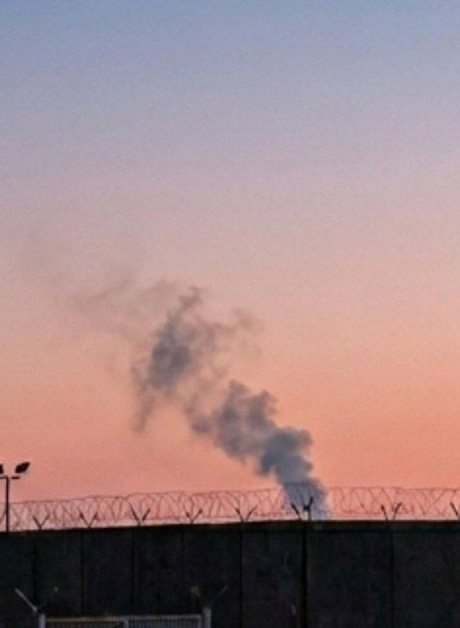 L'Iran attaque des bases américaines au Koweït et à Bahreïn par des missiles et des drones, en représailles