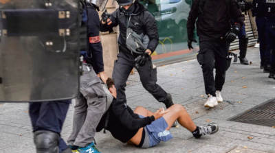 Mouvement lycéen : l’Iran dénonce le double standard de la France en matière de droit de manifester