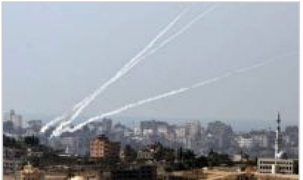 Tir de roquettes contre Israël depuis le Liban!!