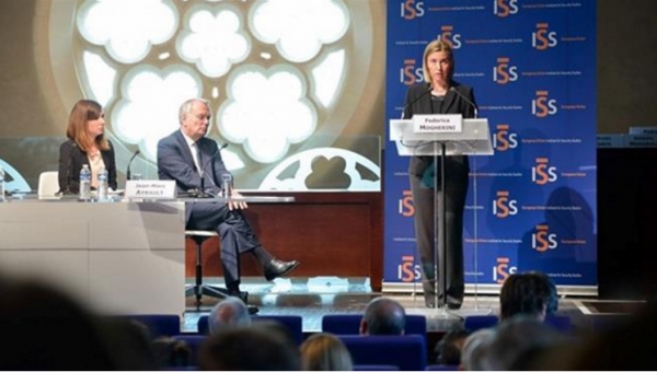 L’UE dément un plan secret pour la création d’une armée européenne