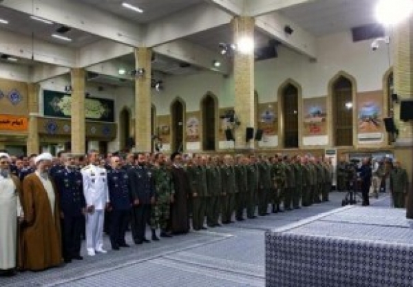 Iran : le Guide suprême reçoit les commandants de l’armée