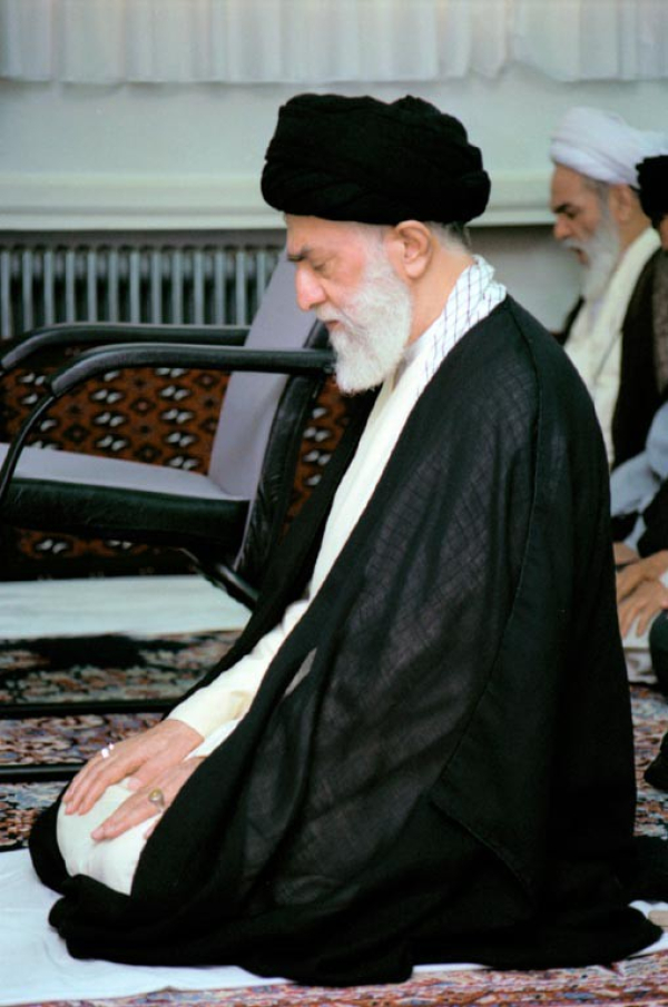 LEADER MARTY : LA PRIÈRE EST LE PUR SOUVENIR D'ALLAH(SWT)