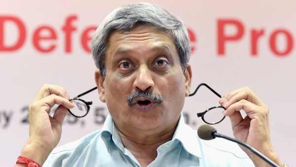 पाकिस्तान की सहायता के बिना पठानकोट पर हमला संभव नहीं था, भारतीय रक्षा मंत्री