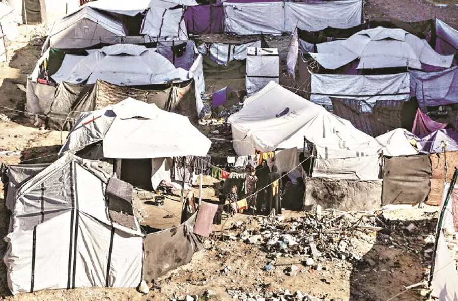 ग़ज़्ज़ा में आने वाले ट्रक बेसिक ज़रूरतें भी पूरी नहीं करते: हमास