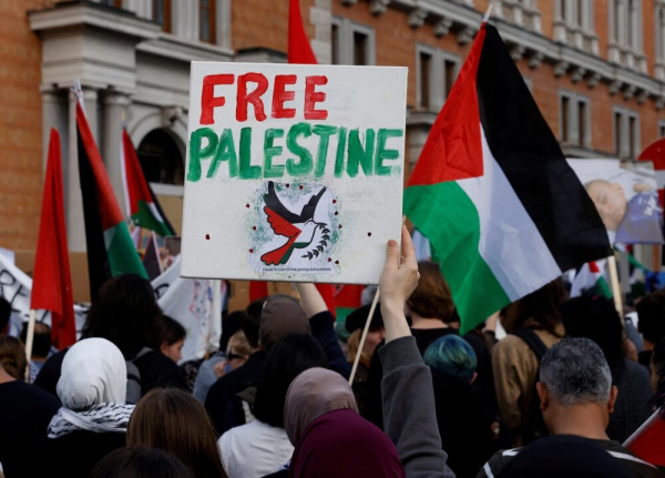 यूरोप में हज़ारों लोगों ने इज़राइली आक्रामकता का विरोध किया